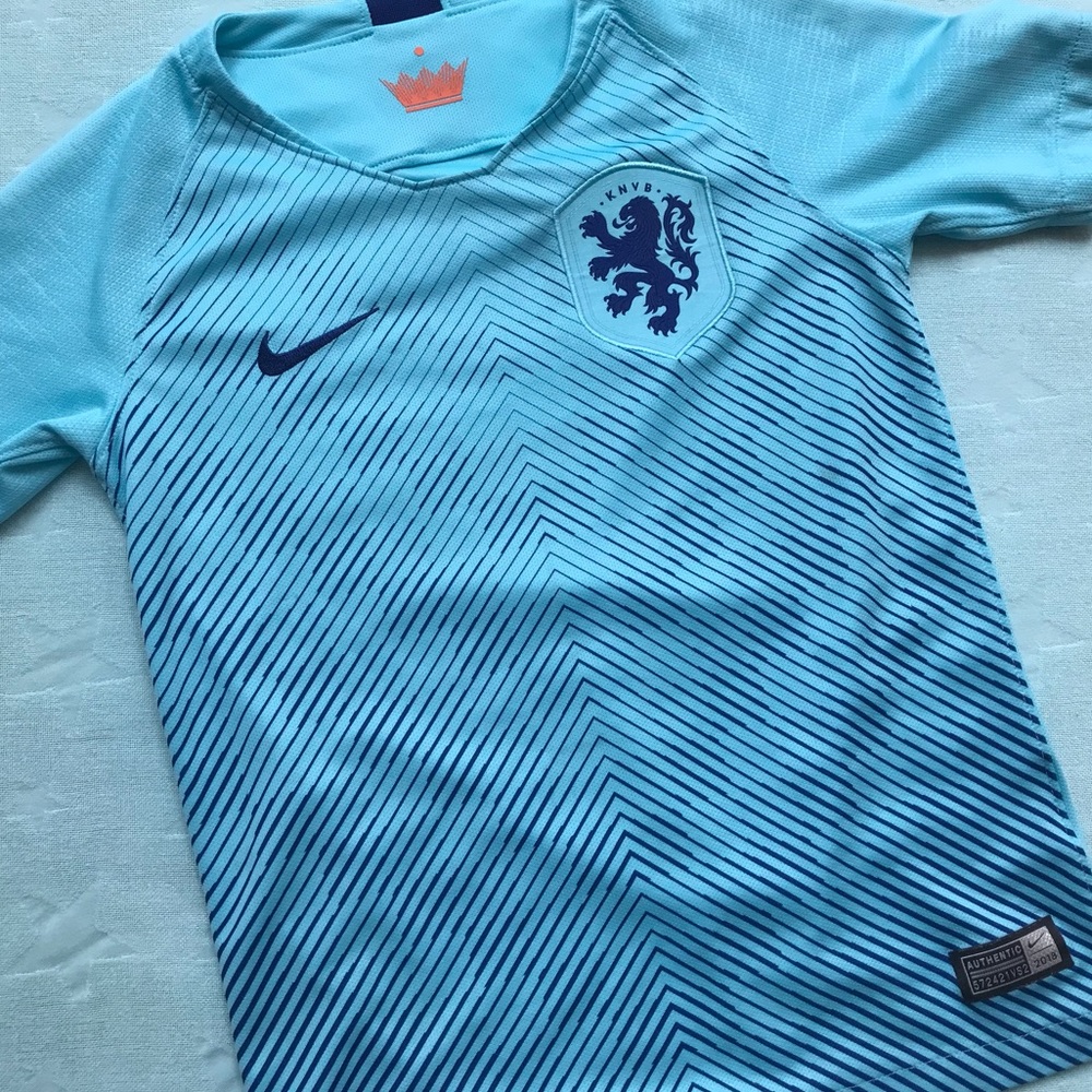 SOLD 2018 Nike DriFit KNVB Soccer Shirt EUC